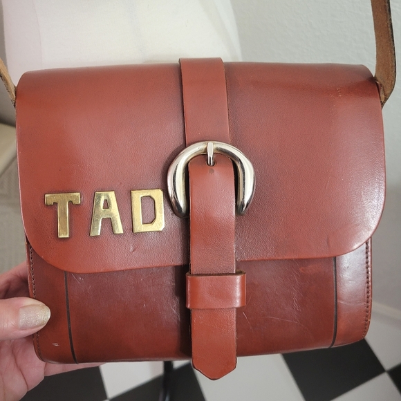 Vintage Thom Hird Handmade Leather Shoulder Bag with TAD Brass Monogram - Picture 7 of 15